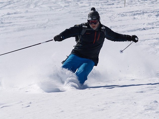 Pályabővítést, új felvonót és átcsúszópályát is terveznek az eplényi síarénában