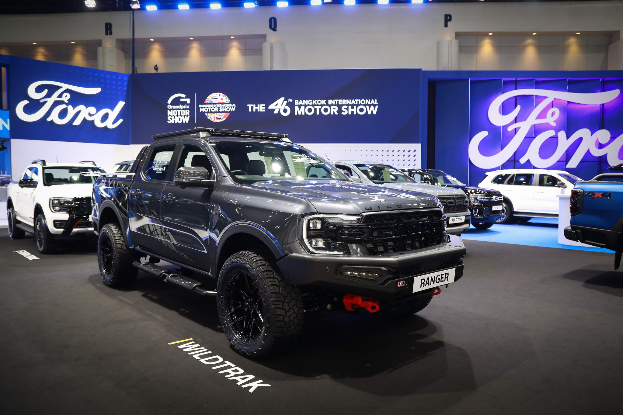 A Ford először mutatta be az Everest Sport Special Editiont, amely exkluzív ajánlatokat és élő stúdióélményt kínál az autószalonon